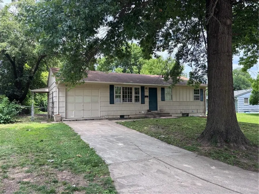 9130 E 44th Street, Kansas City, MO 64133 - #2