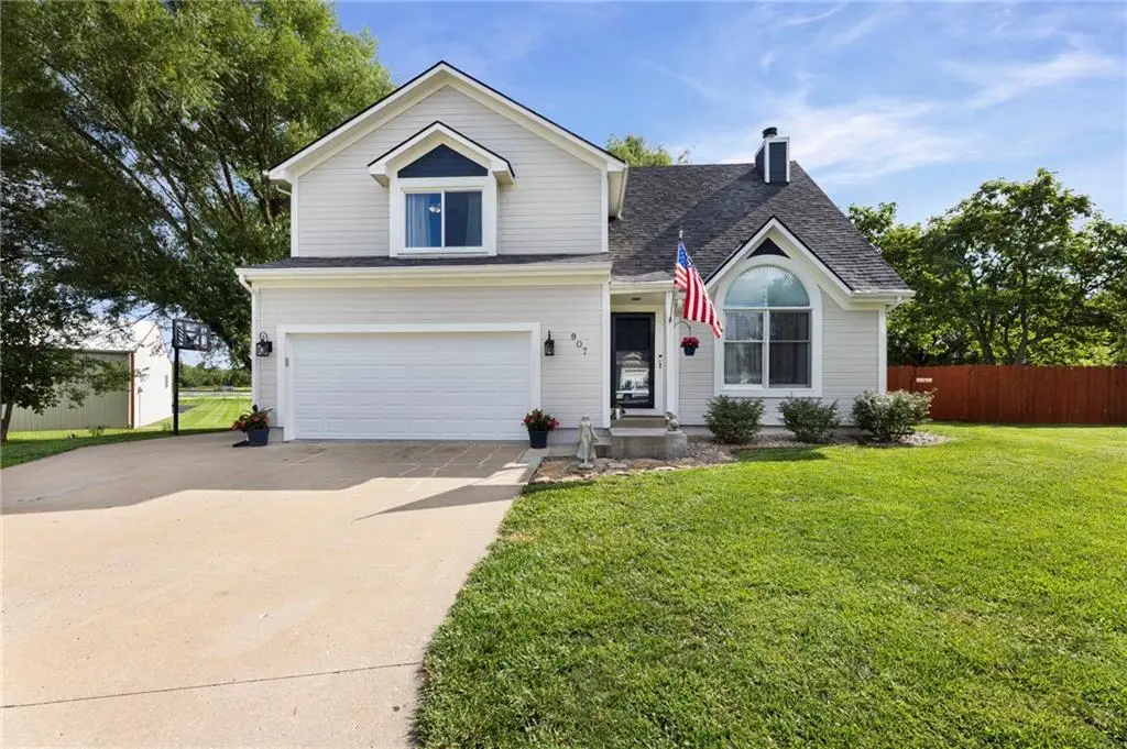 907 Rosewood Court, Paola, KS 66071 - #1