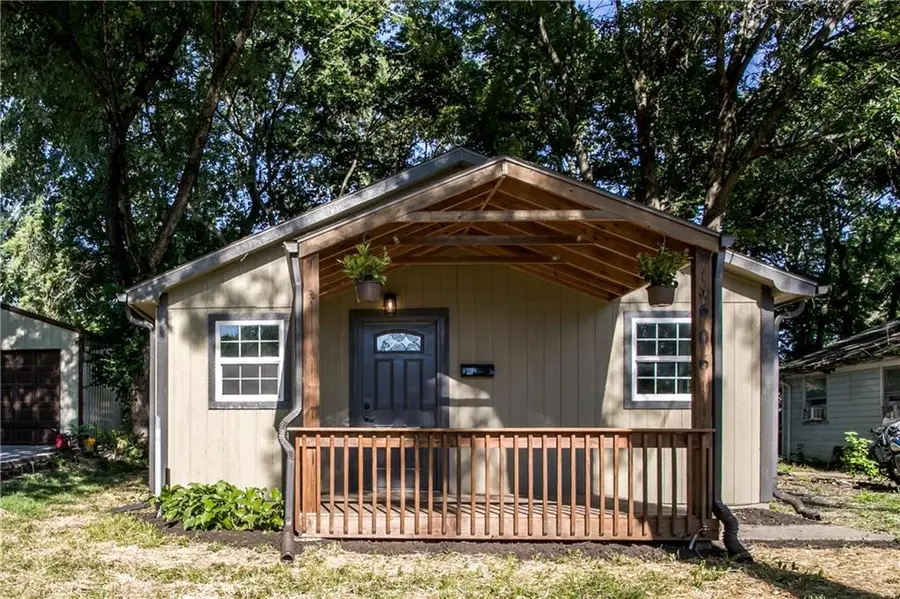 606 Niagara Street, Holden, MO 64040 - #2