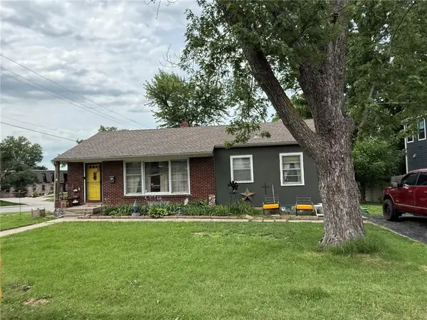 4630 W 60th Street, Fairway, KS 66205