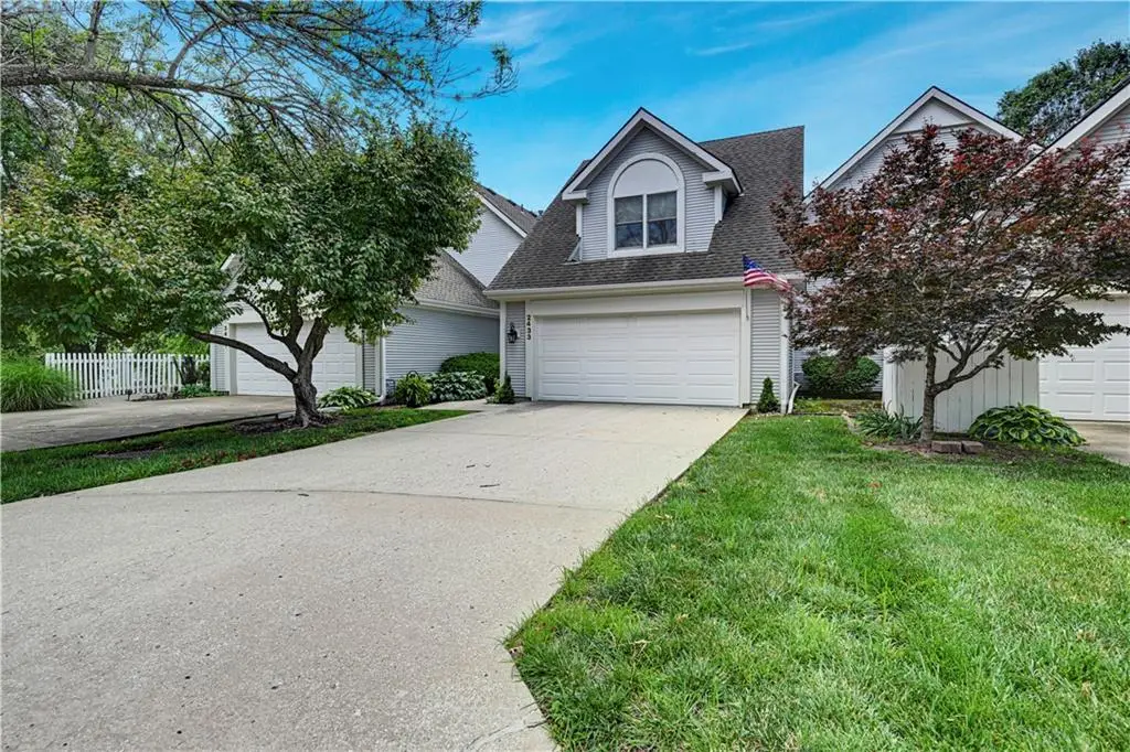 2433 W 137th Place, Leawood, KS 66224 - #1