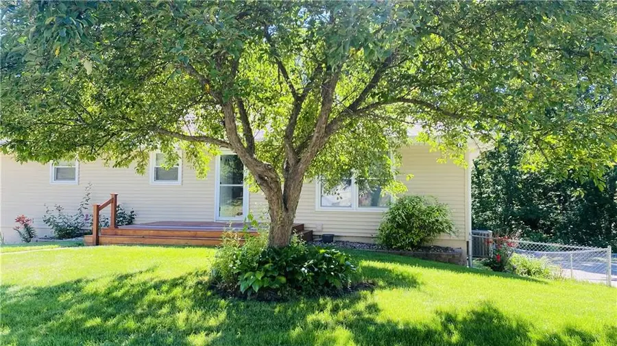 3122 N 36th Terrace, Saint Joseph, MO 64506 - #3