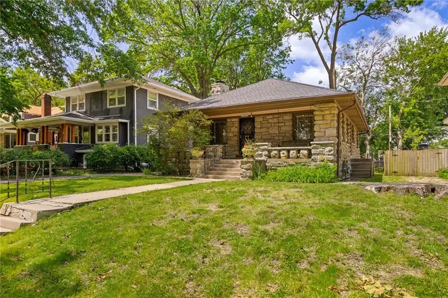 5708 Harrison Street, Kansas City, MO 64110 - #2