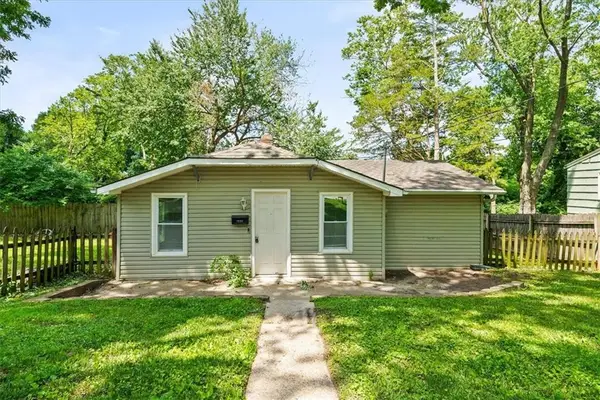 1524 S Home Avenue, Independence, MO 64052