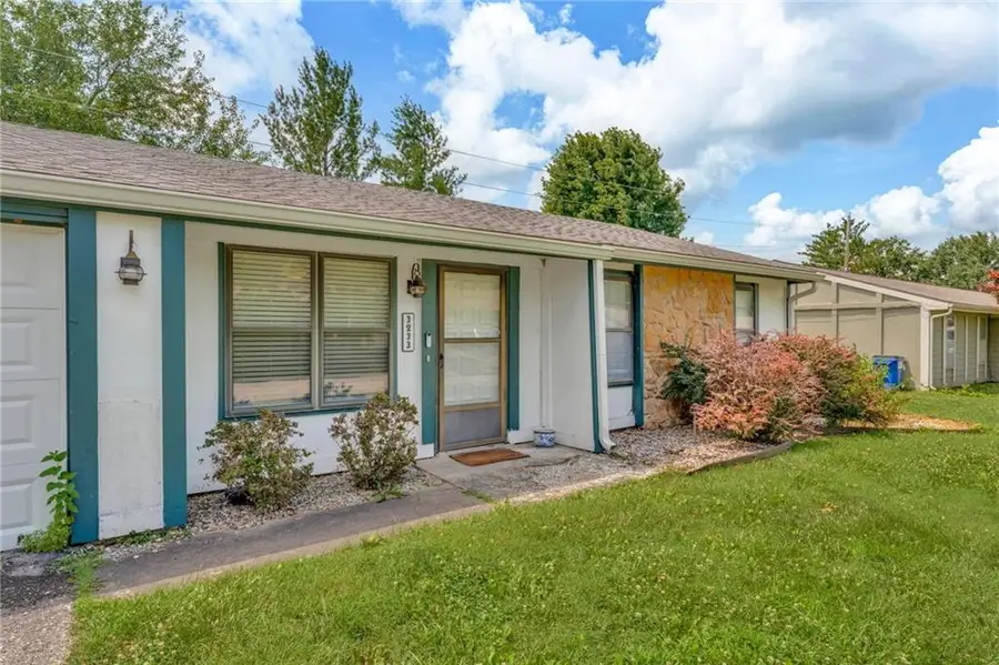 3233 Glacier Drive, Lawrence, KS 66047 - #2