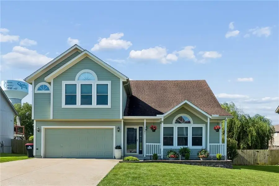 1301 Bradford Drive, Greenwood, MO 64034 - #2