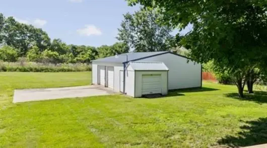 206 E 12th Street, Lawson, MO 64062 - #2