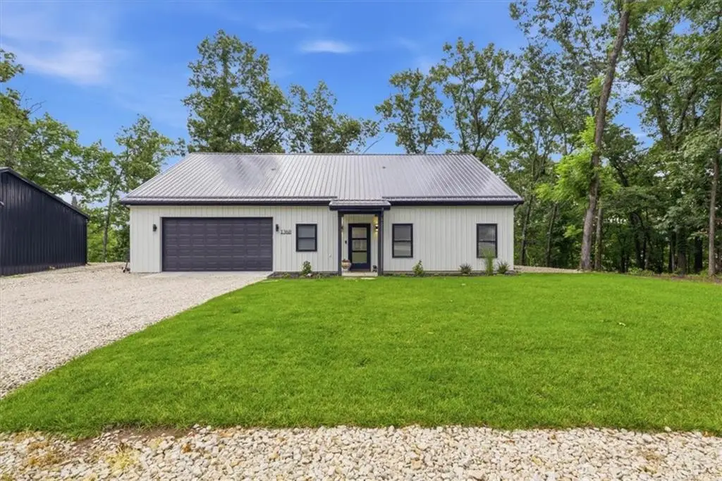 1368 Chimney Point, Sunrise Beach, MO 65079 - #1