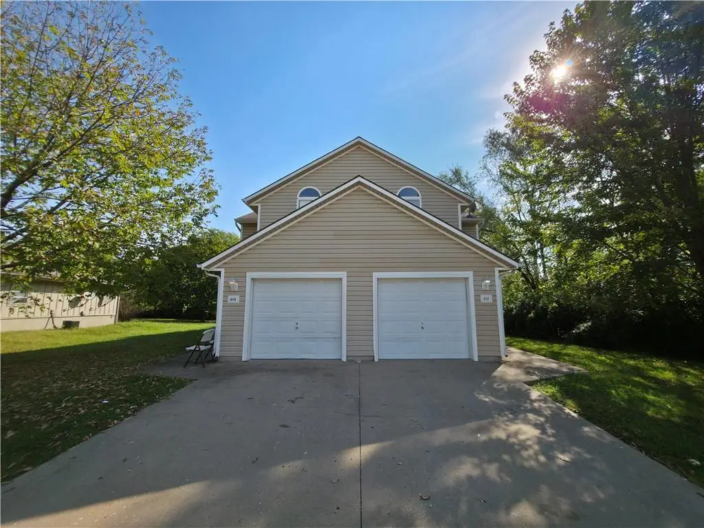 408 & 412 SW 6th Street, Blue Springs, MO 64014 - #1