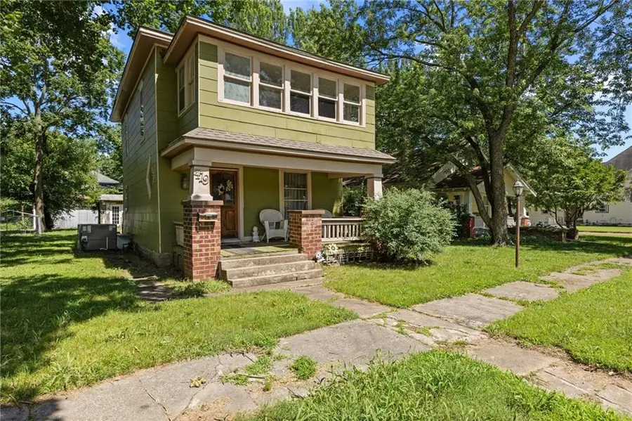 419 S Eddy Street, Fort Scott, KS 66701 - #2