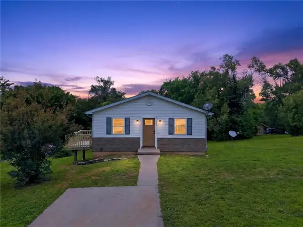 604 W Royle Street, Richmond, MO 64085