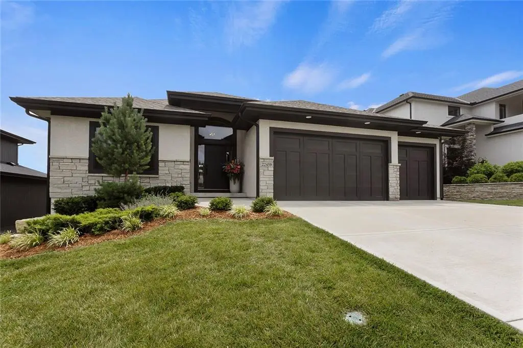 22459 W 87th Terrace, Lenexa, KS 66227 - #1