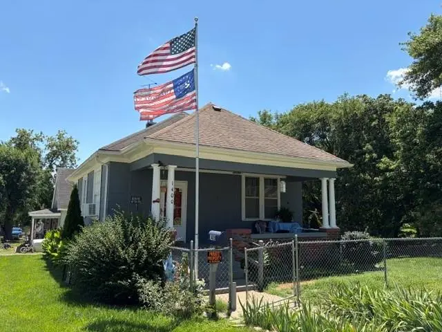 1400 Santa Fe Street, Atchison, KS 66041 - #1
