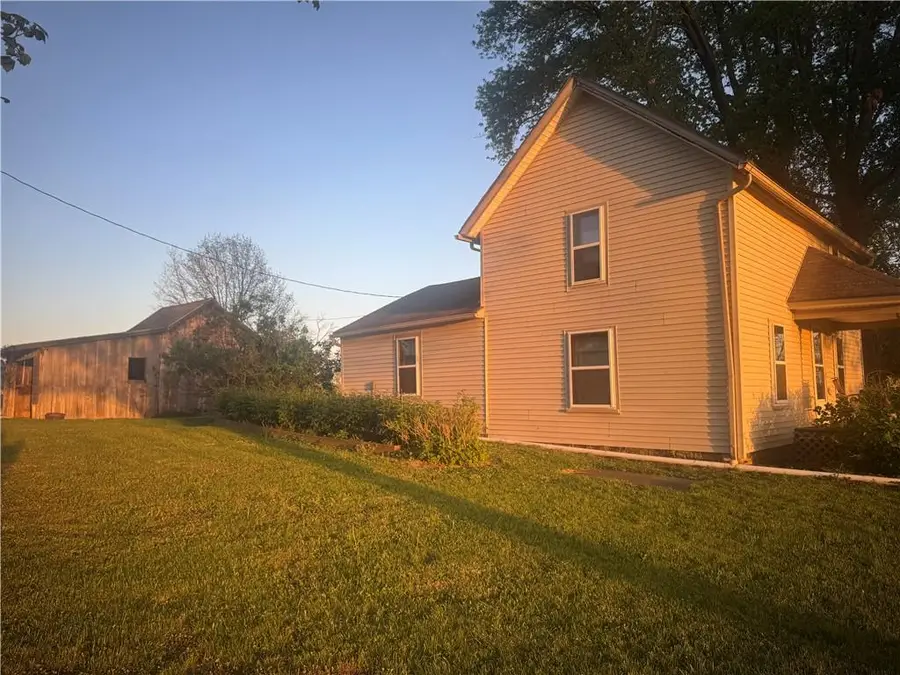 16985 Smith Road, Smithville, MO 64089 - #2