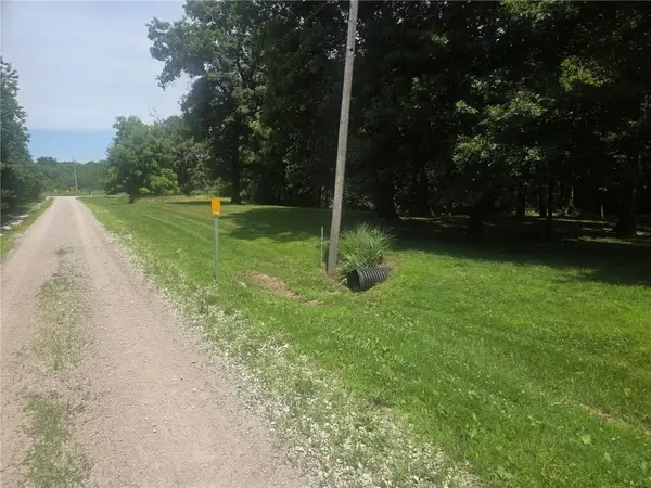 34365 Spring Valley Road, Paola, KS 66071