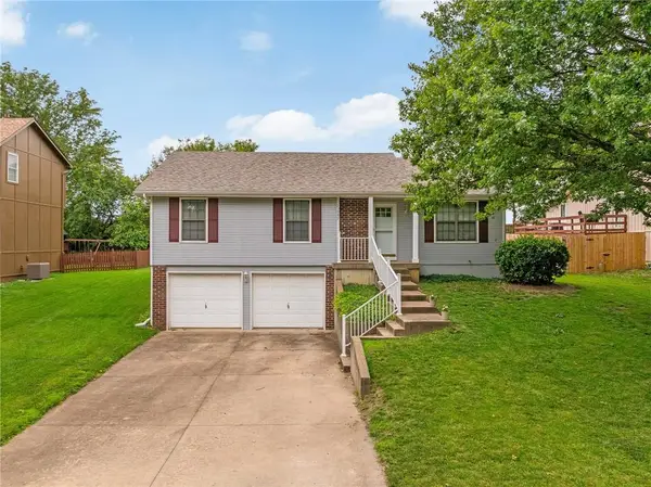 23985 W 57th Terrace, Shawnee, KS 66226
