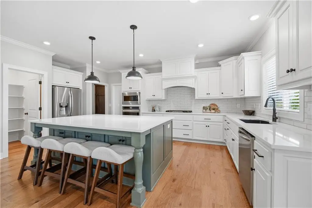 318 NW Ambersham Drive, Lees Summit, MO 64081 - #1