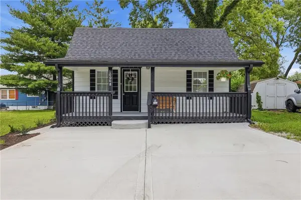 10008 E 15th Street, Independence, MO 64052