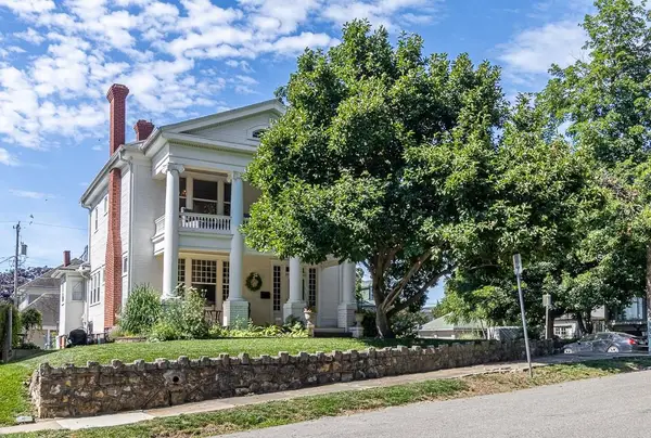 2602 Felix Street, St Joseph, MO 64501