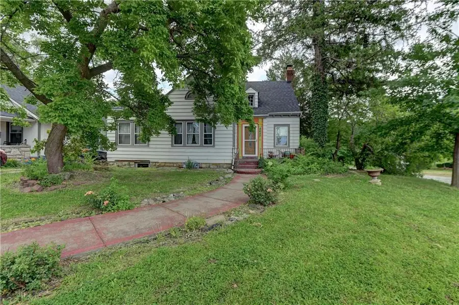2657 Minnesota Avenue, Kansas City, KS 66102 - #2
