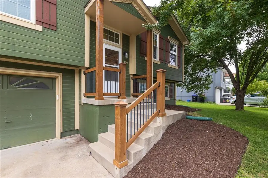 410 Copeland Drive, Greenwood, MO 64034 - #3