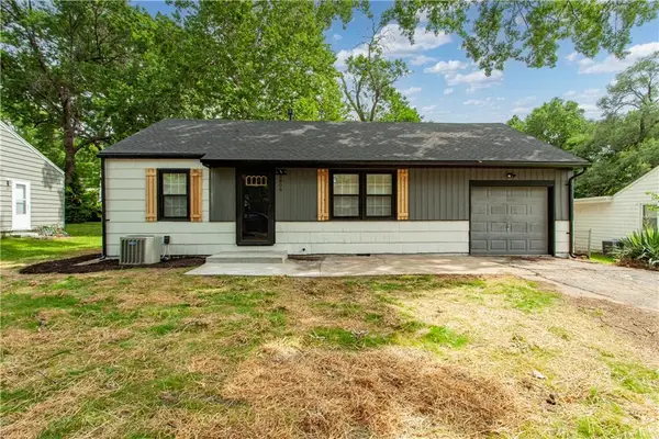 8809 E 71st Terrace, Raytown, MO 64133
