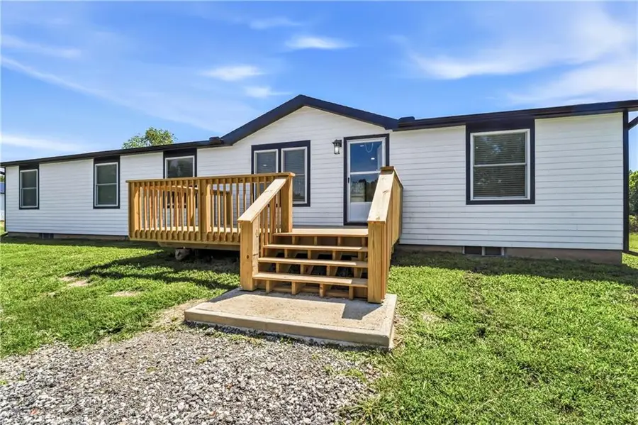 19307 S Beattie Road, Pleasant Hill, MO 64080 - #3