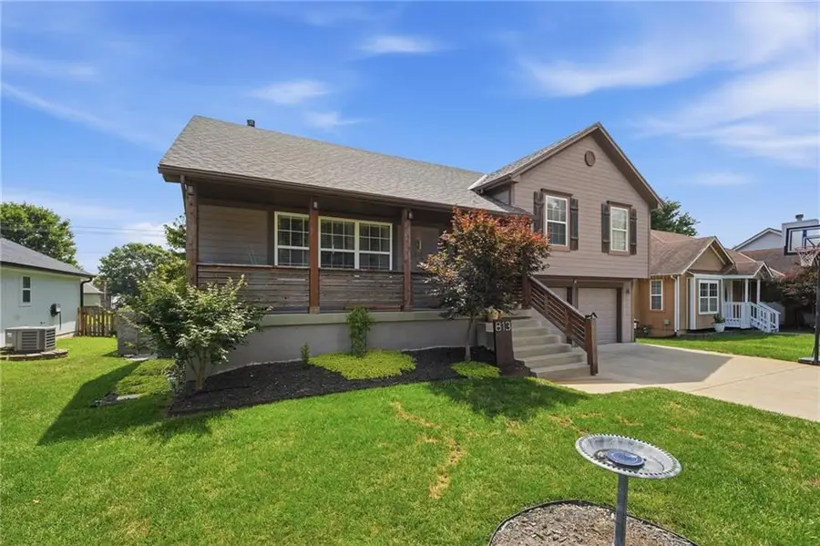 813 SW Woodland Drive, Grain Valley, MO 64029 - #3