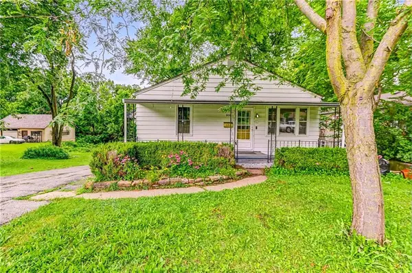 808 S Carlisle Avenue, Independence, MO 64054