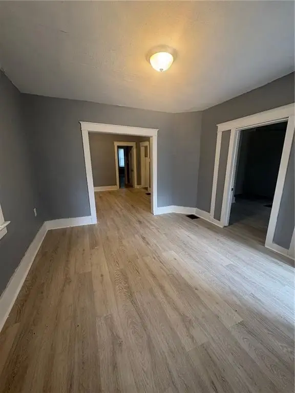 5214 Scarritt Avenue, Kansas City, MO 64123 - #3