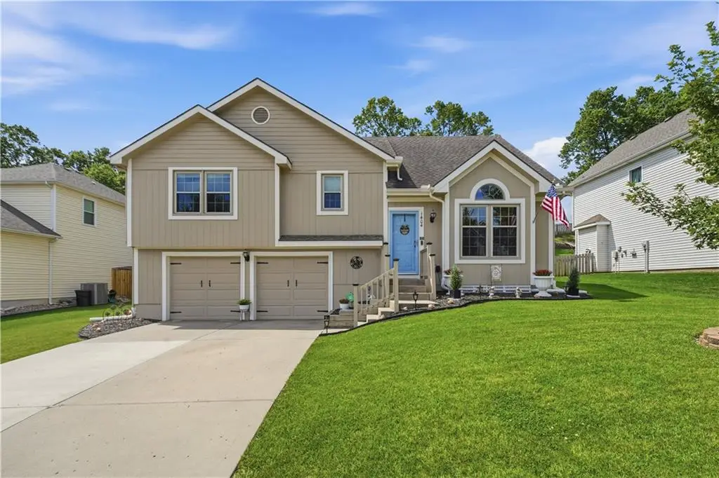 1404 Fox Run Trail, Platte City, MO 64079 - #1