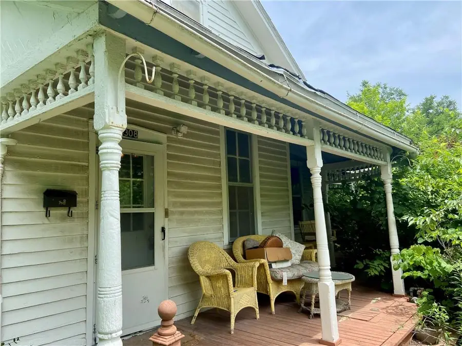 4308 Victory Drive, Kansas City, KS 66102 - #2