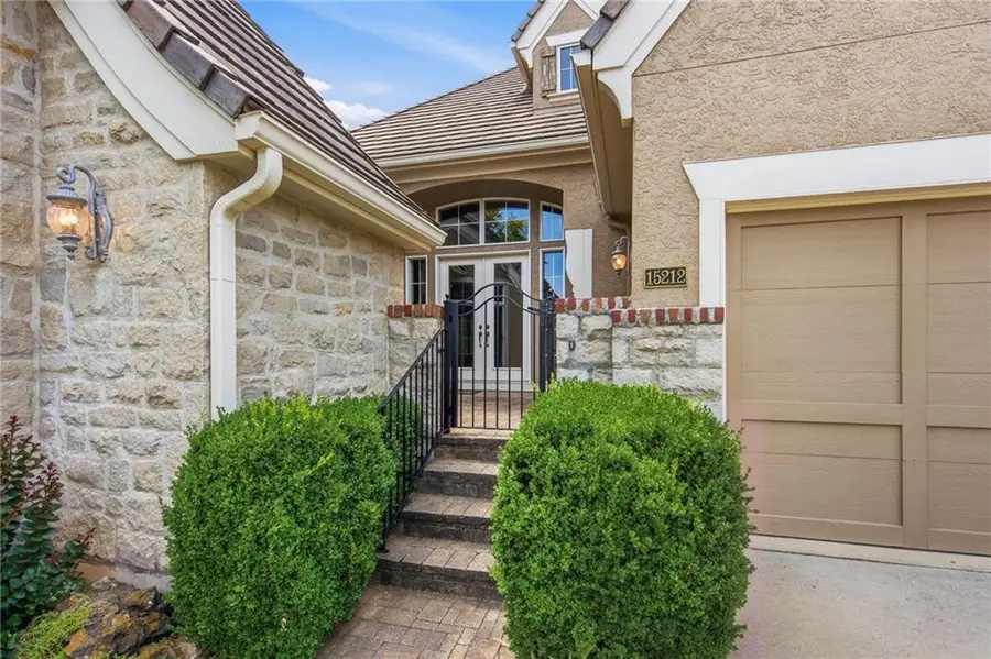 15212 Fontana Street, Leawood, KS 66224 - #2