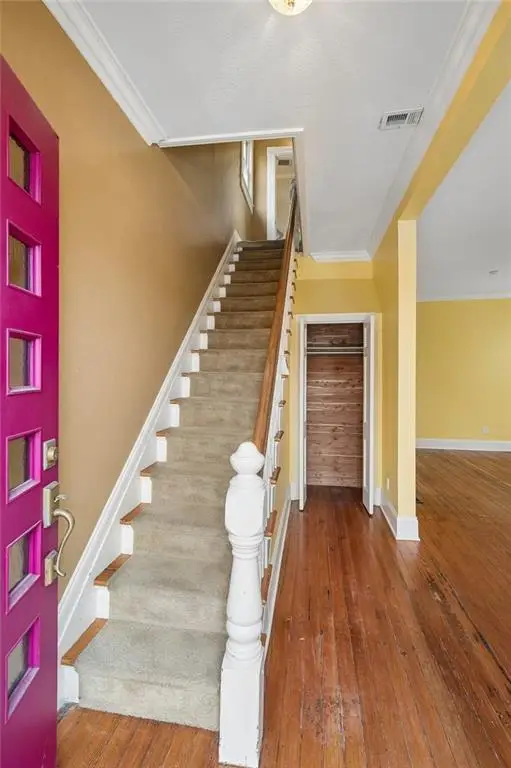 2522 Charlotte Street, Kansas City, MO 64108 - #2