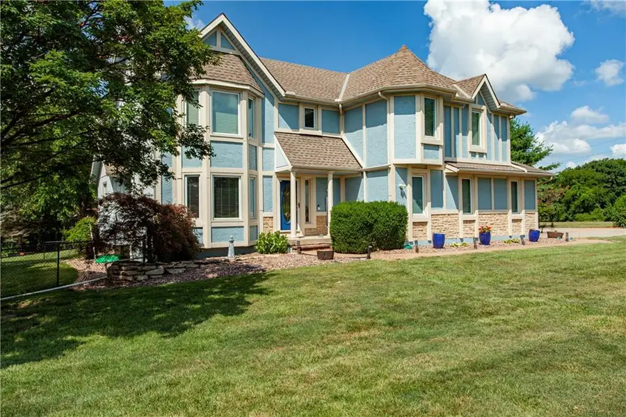 1090 NE Blackwell Road, Lees Summit, MO 64086 - #2