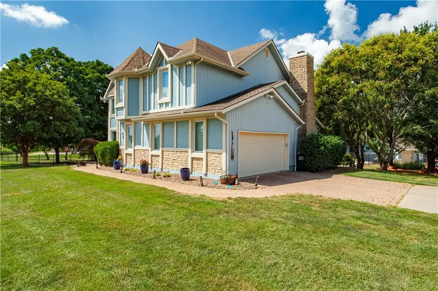 1090 NE Blackwell Road, Lees Summit, MO 64086 - #3