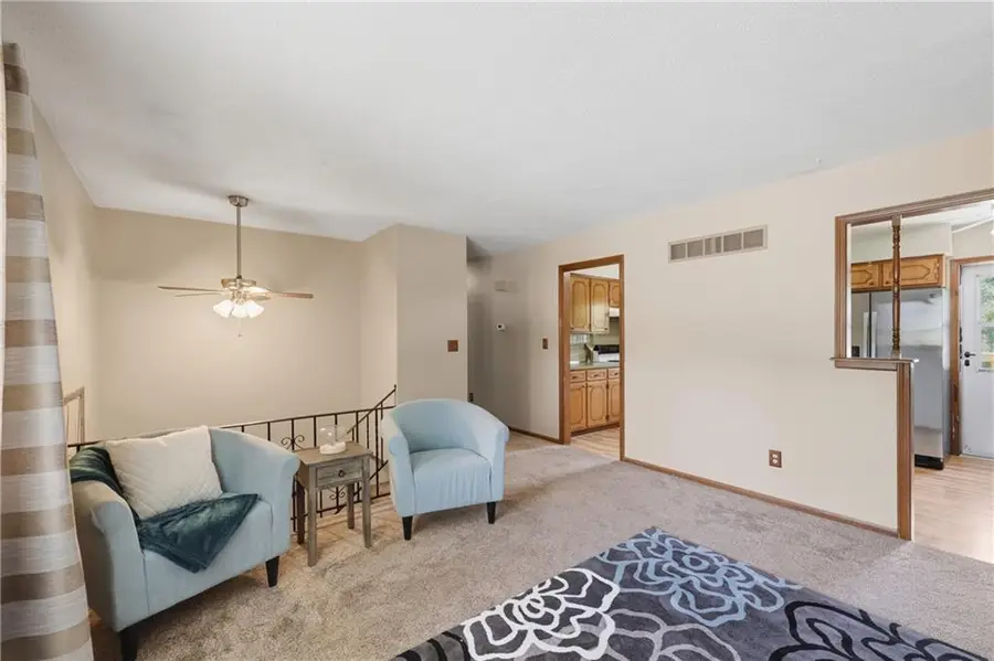 1922 S Leslie Drive, Independence, MO 64055 - #2