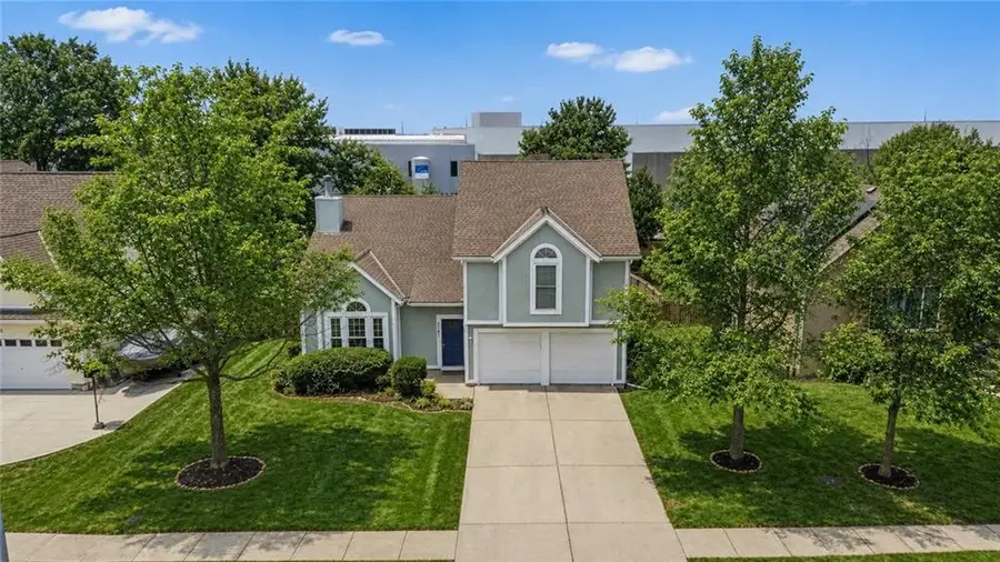 1181 E Meadow Lane, Olathe, KS 66062 - #3