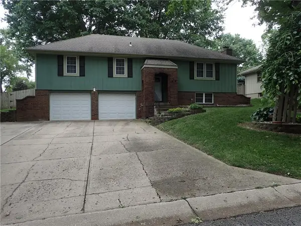 1608 SW 20th Street, Blue Springs, MO 64015