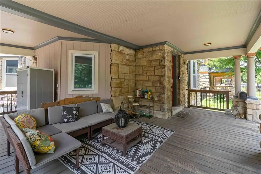 2528 Benton Boulevard, Kansas City, MO 64127 - #3