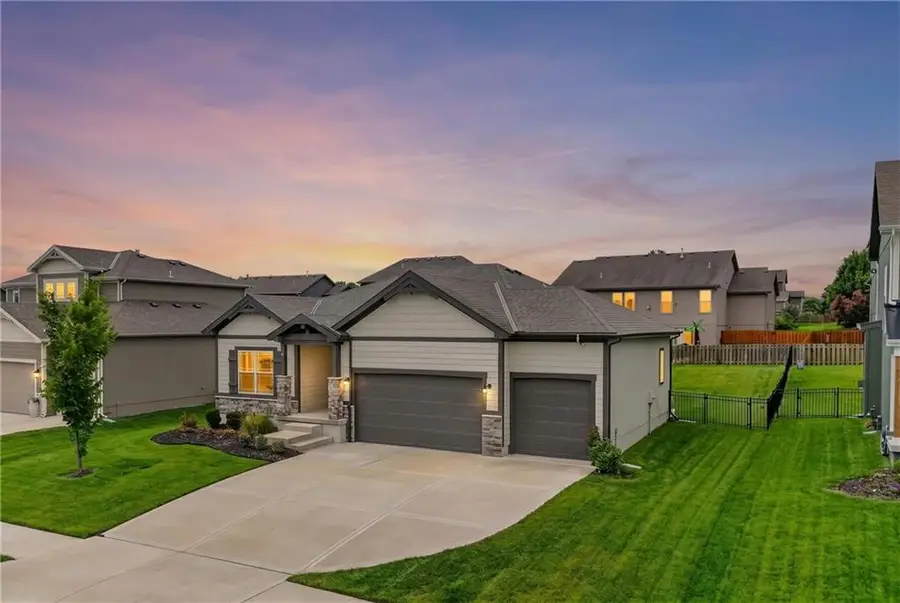 1517 SW Georgetown Drive, Lees Summit, MO 64082 - #2