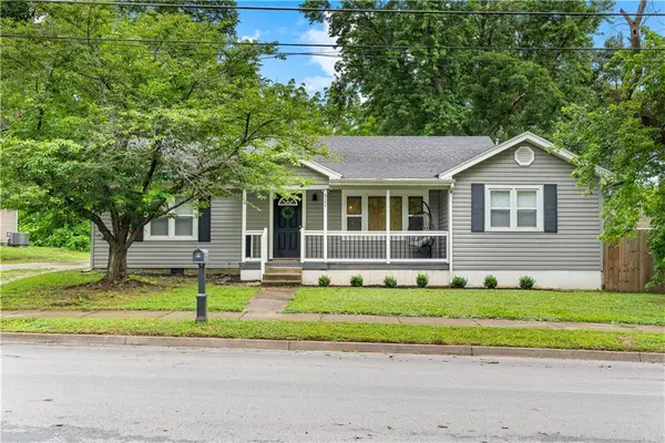 511 W Ashland Street, Nevada, MO 64772