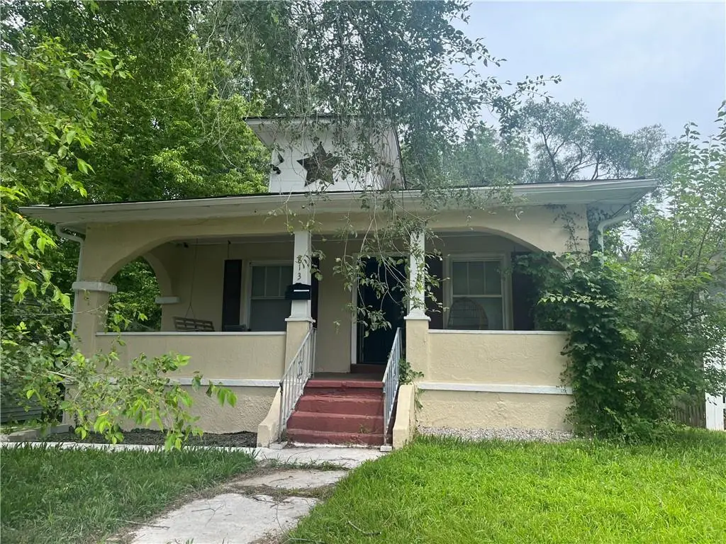 813 N Crysler Avenue, Independence, MO 64050 - #1
