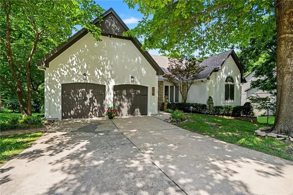 3212 N 110th Street, Kansas City, KS 66109 - #1