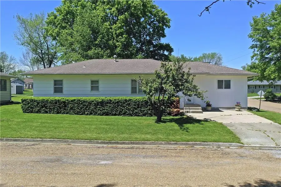 402 S West Street, Concordia, MO 64020 - #2