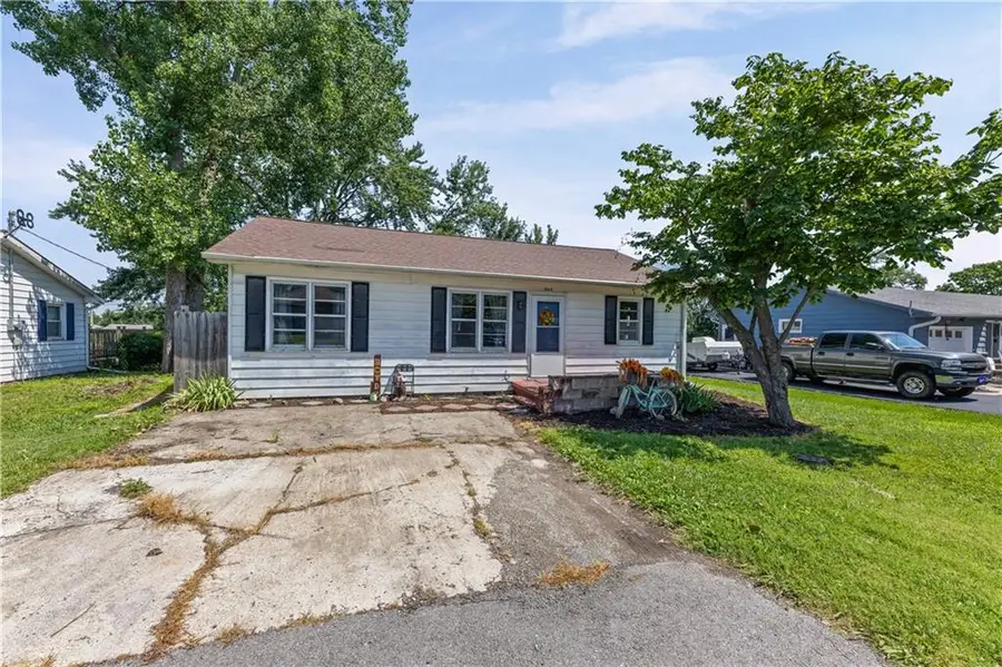 403 E 2nd Street, Wellsville, KS 66092 - #2