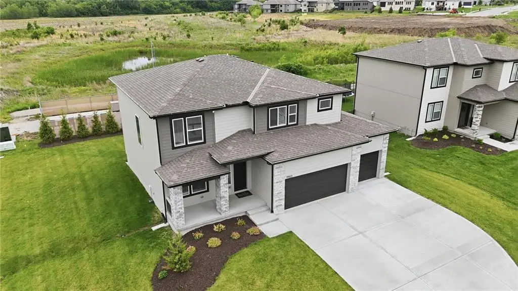 500 SW Chavis Drive, Blue Springs, MO 64064 - #1