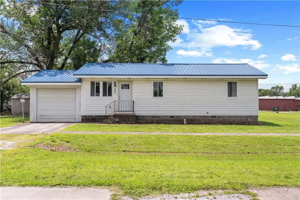 203 & 207 W Market Street, Sheldon, MO 64784 - #1