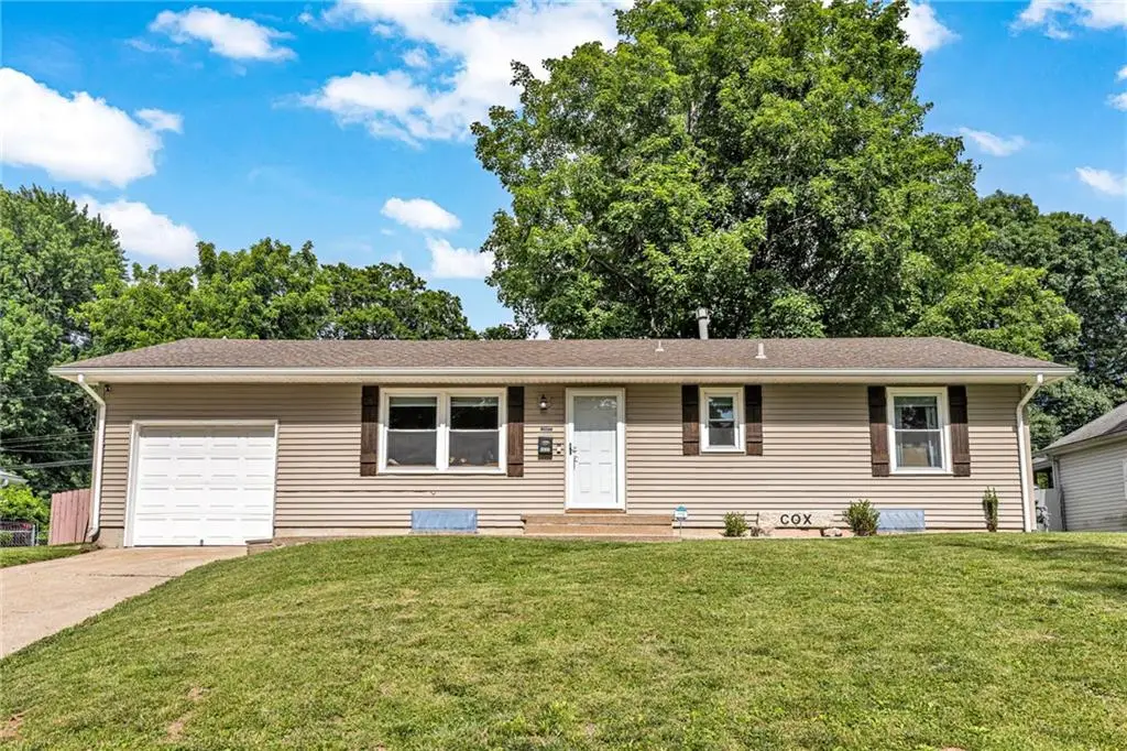 5035 N Euclid Street, Kansas City, MO 64118 - #1