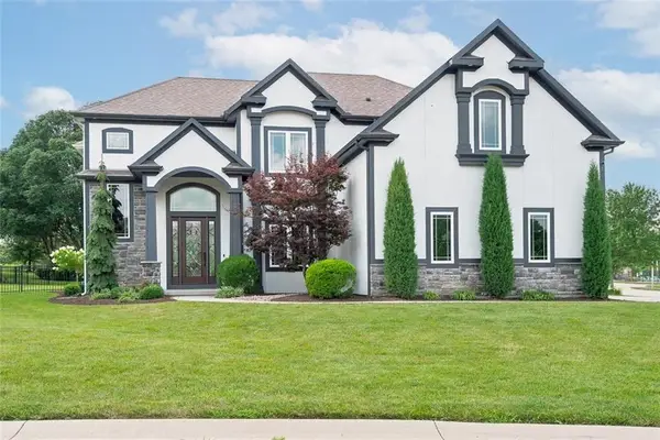 7817 Green Street, Shawnee, KS 66227